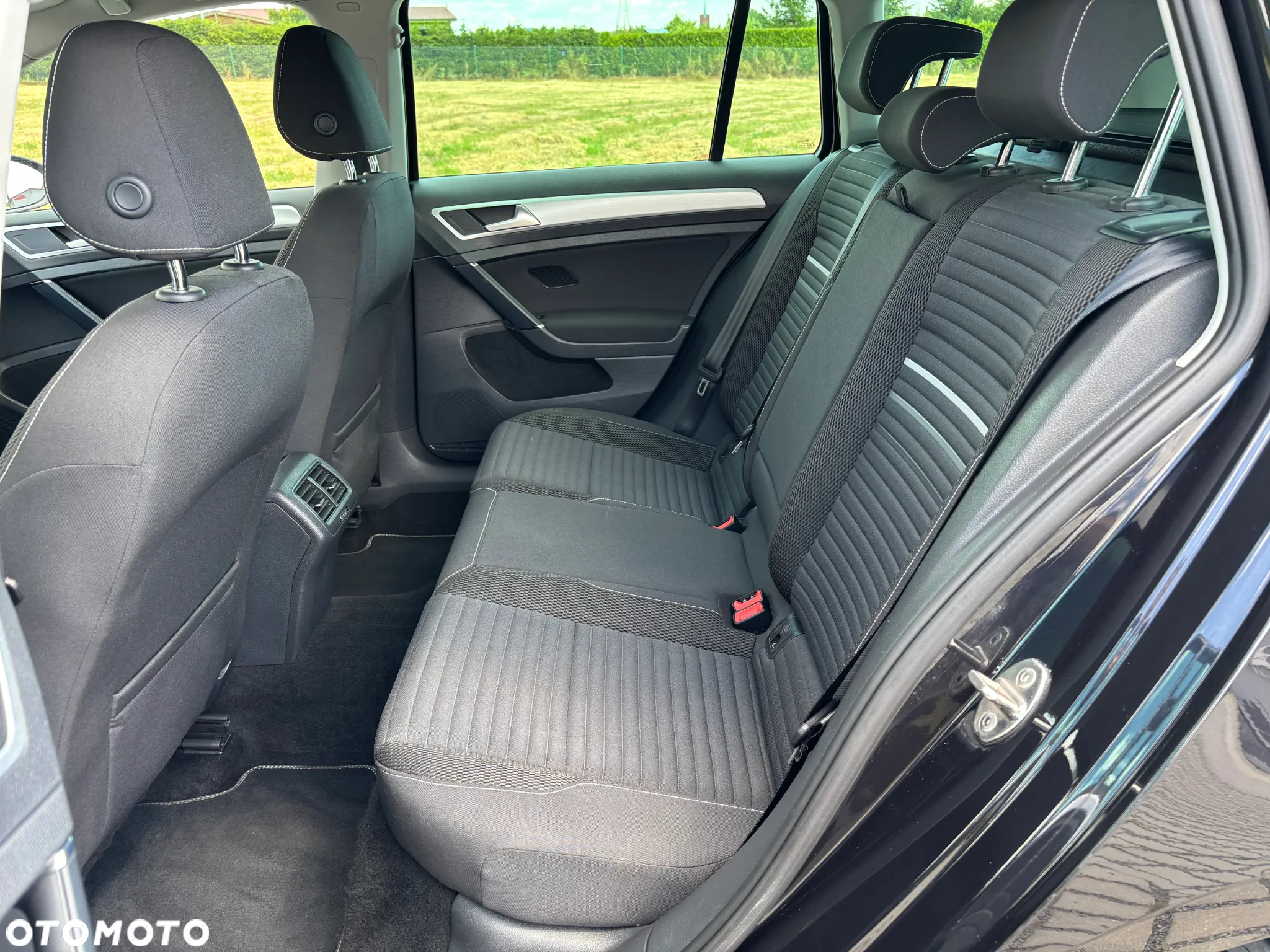 Volkswagen Golf Variant 1.6 TDI BlueMotion Technology DSG Cup - 32