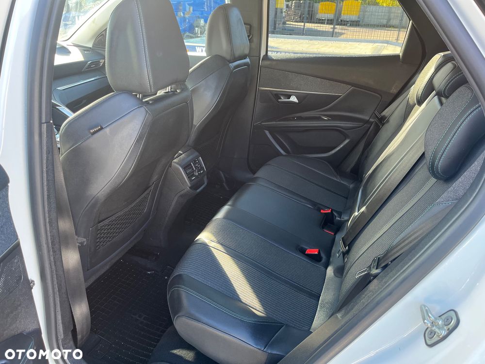 Peugeot 3008 - 8