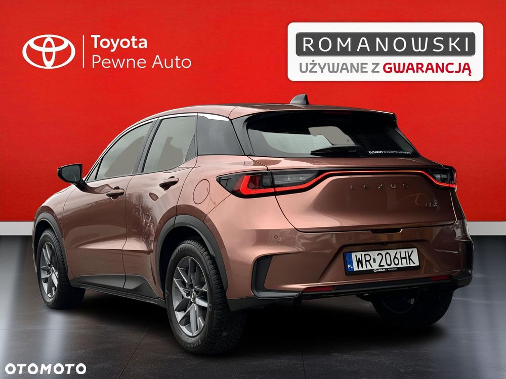 Lexus LBX 1.5 Hybrid - 9