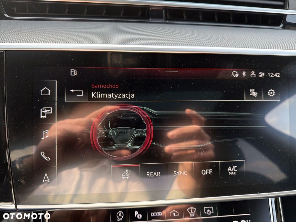 Audi A8 - 34