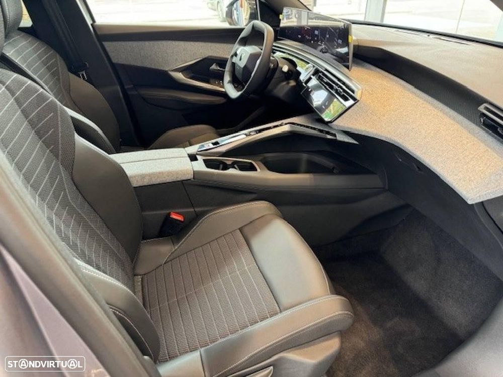 Peugeot 5008 1.2 Hybrid Allure e-DCS6 - 7