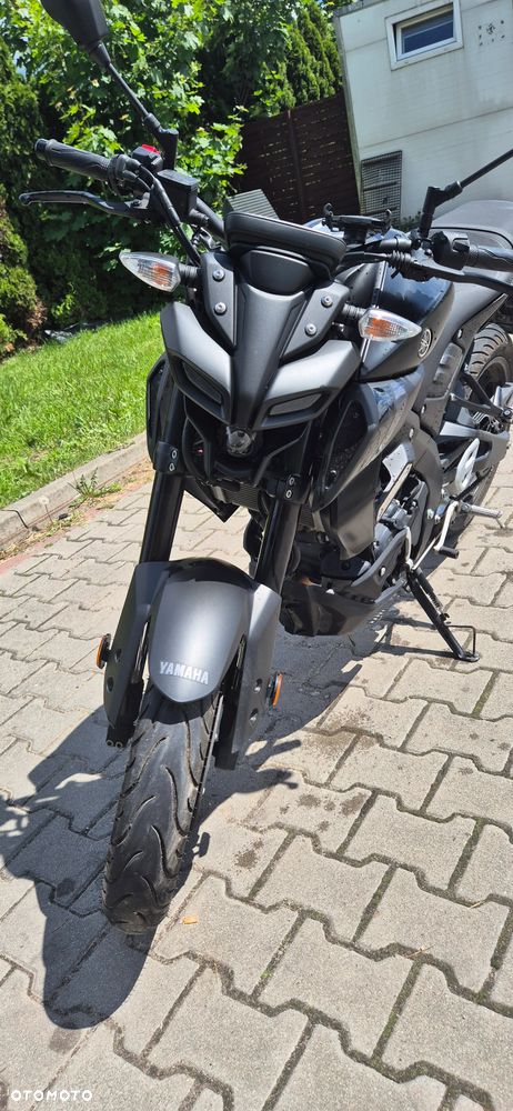 Yamaha MT - 4