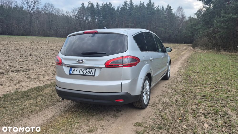 Ford S-Max - 9