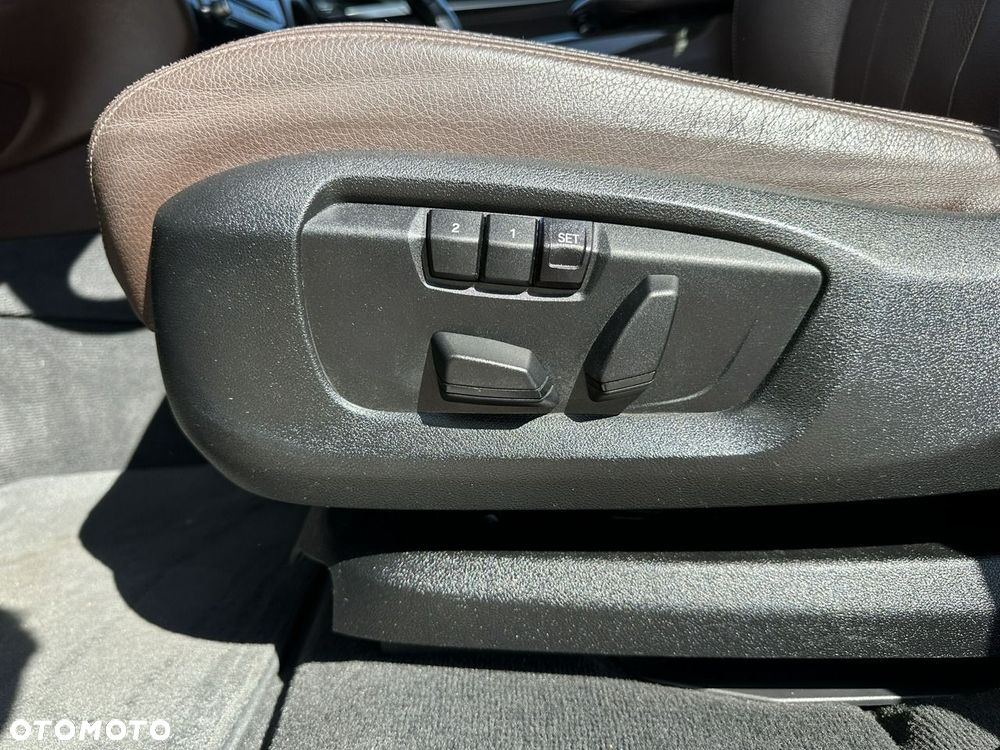BMW X5 xDrive25d - 12
