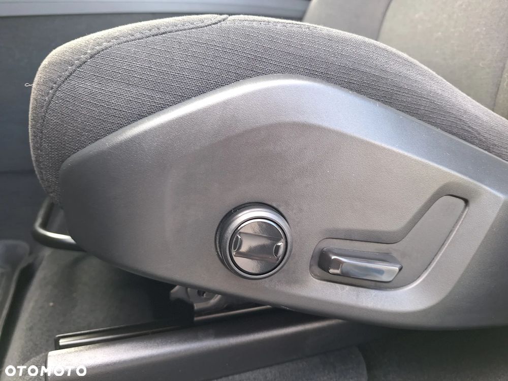 Volvo XC 60 - 13