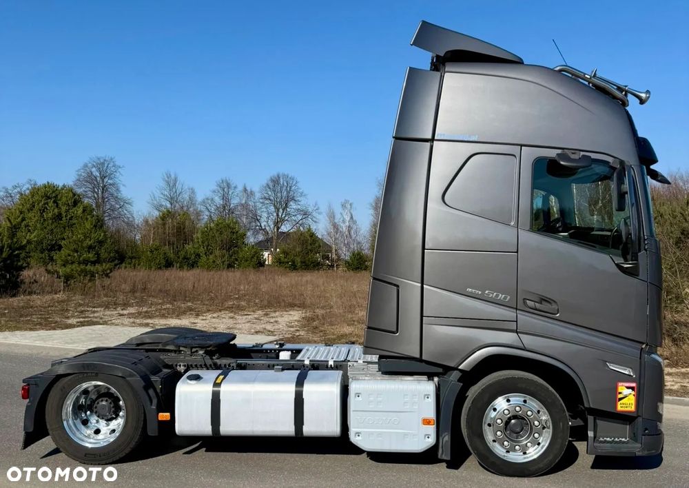Volvo FH4 500 GLOB XXL AUTOMAT NEW I-SAVE RETARDER 4-BATERIE ACC ORUROWANIE Z HALOGENAMI KAMERY I-PARCOOL FULLLED LIMITED EDITION FULLOPTION 2xALUTANK ALUFELGI NAVI LODÓWKA SKÓRA LOW DECK MEGA 2022r IGŁA - 6