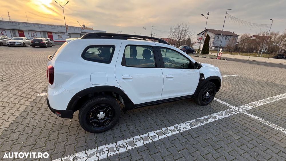 Dacia Duster 1.5 dCi 4x4 Laureate - 4