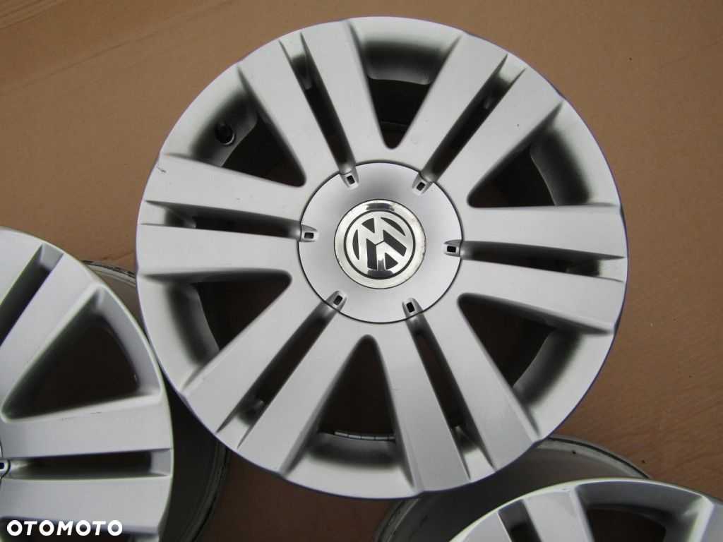 4x Felgi 16 VW T4 Touran Caddy Jetta Golf V VI VII VIII Passat B5 B6 B7 B8 - 5