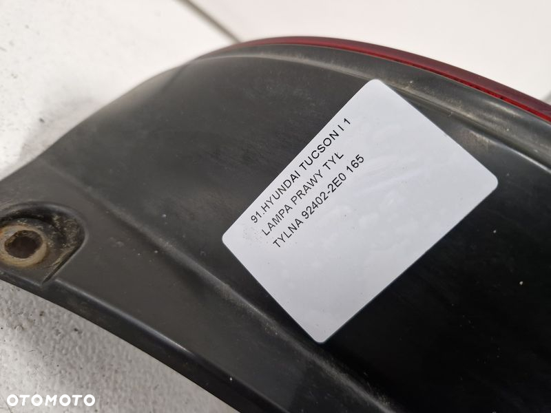 HYUNDAI TUCSON I 1 LAMPA PRAWY TYŁ 92402-2E0 - 4