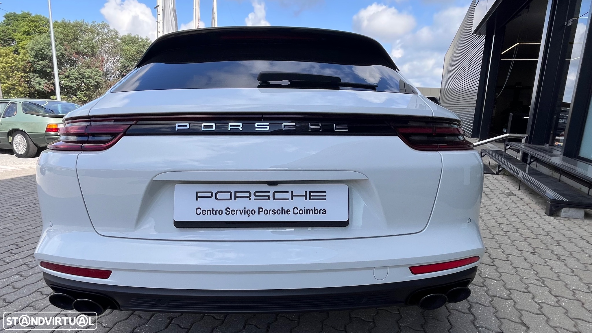 Porsche Panamera Sport Turismo 4 E-Hybrid - 5
