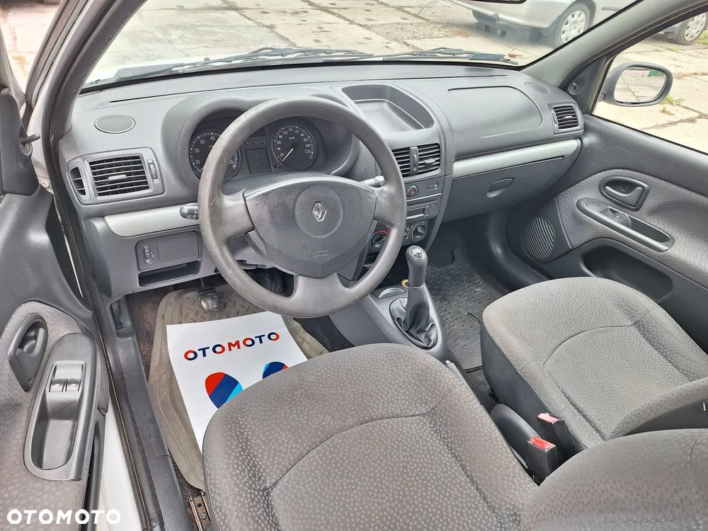 Renault Clio 1.5 dCi Campus - 8