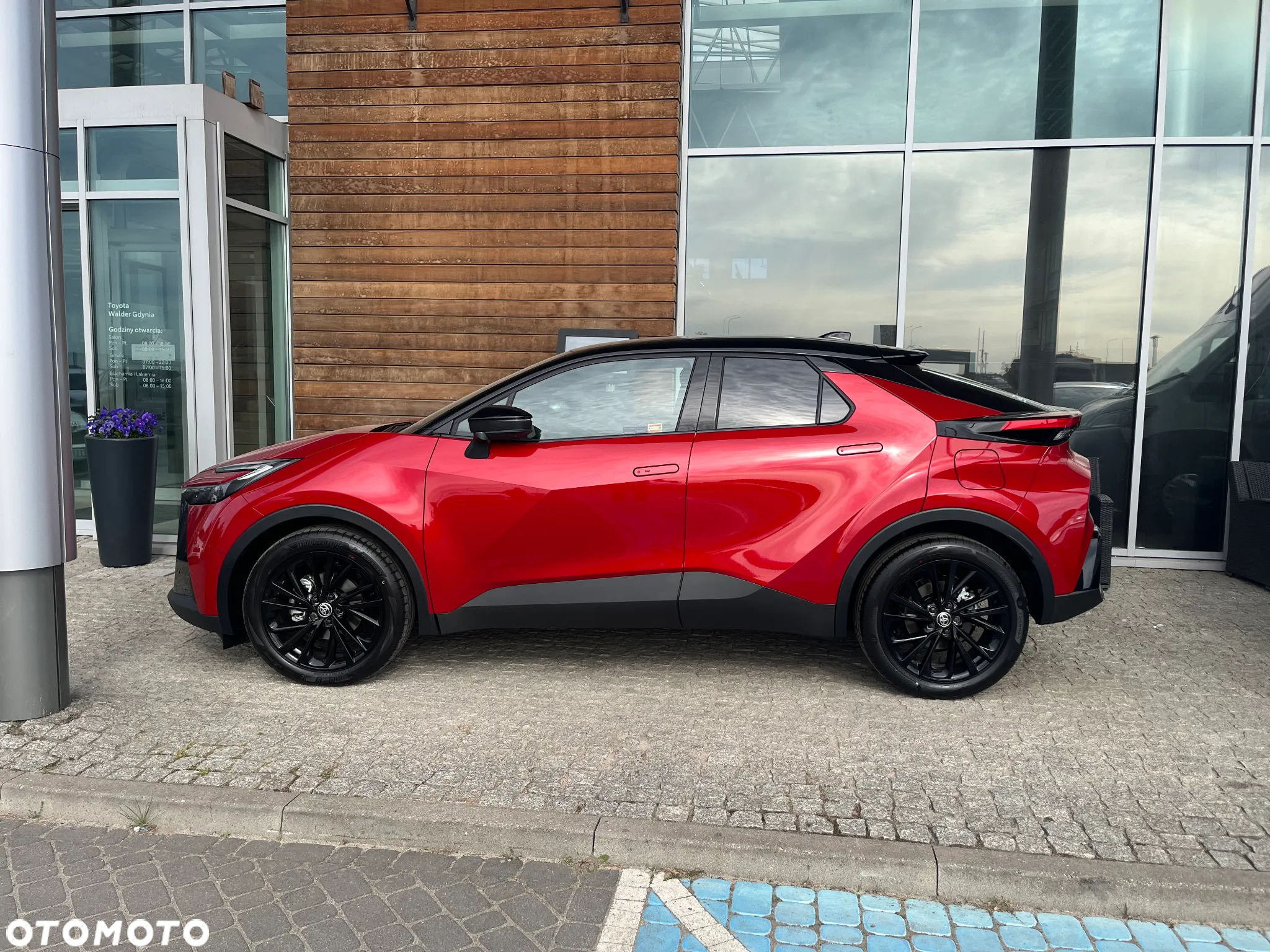 Toyota C-HR 2.0 Hybrid Dynamic Force GR Sport - 3