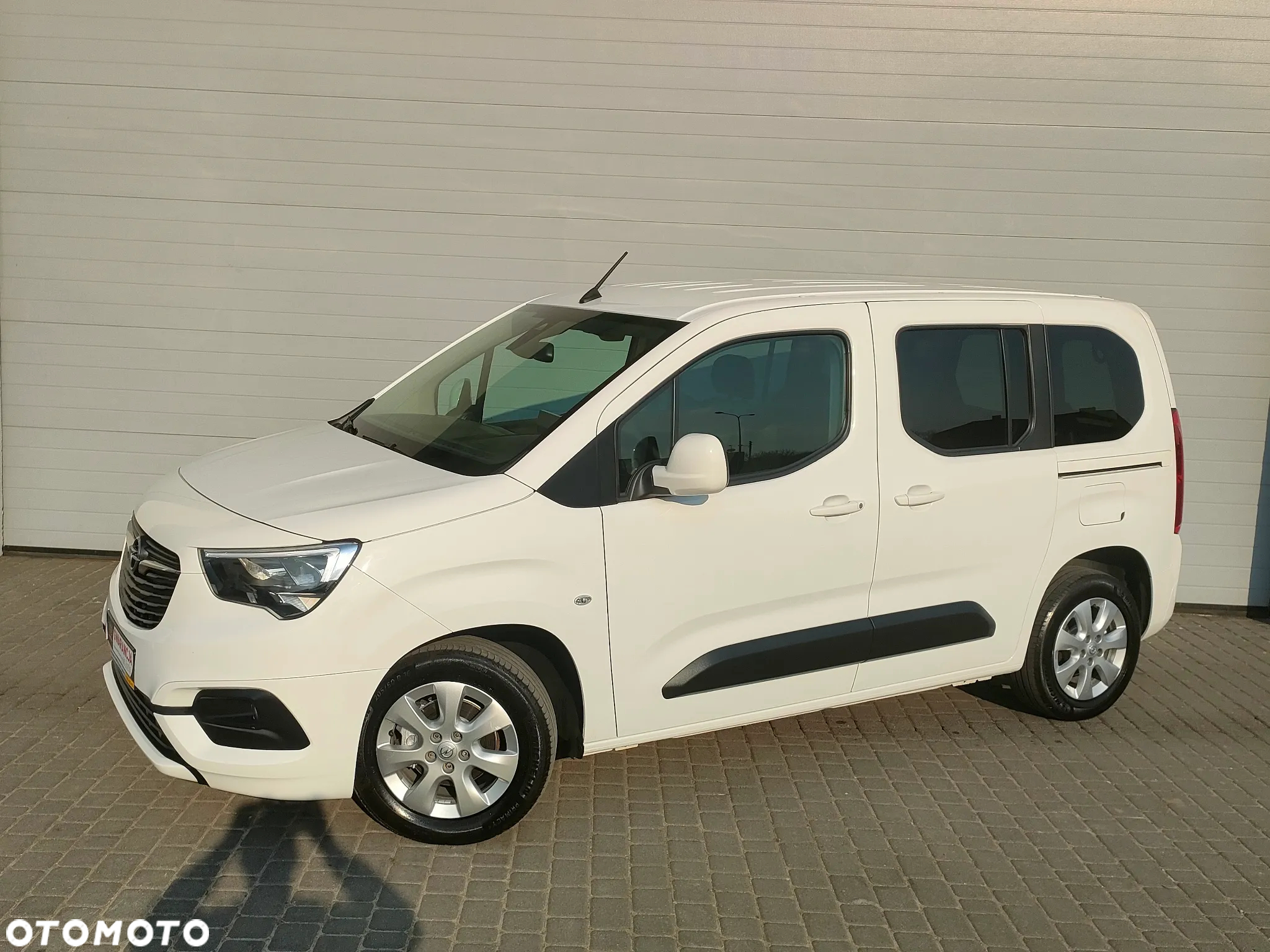 Opel Combo Life 1.5 CDTI Edition Plus S&S - 2