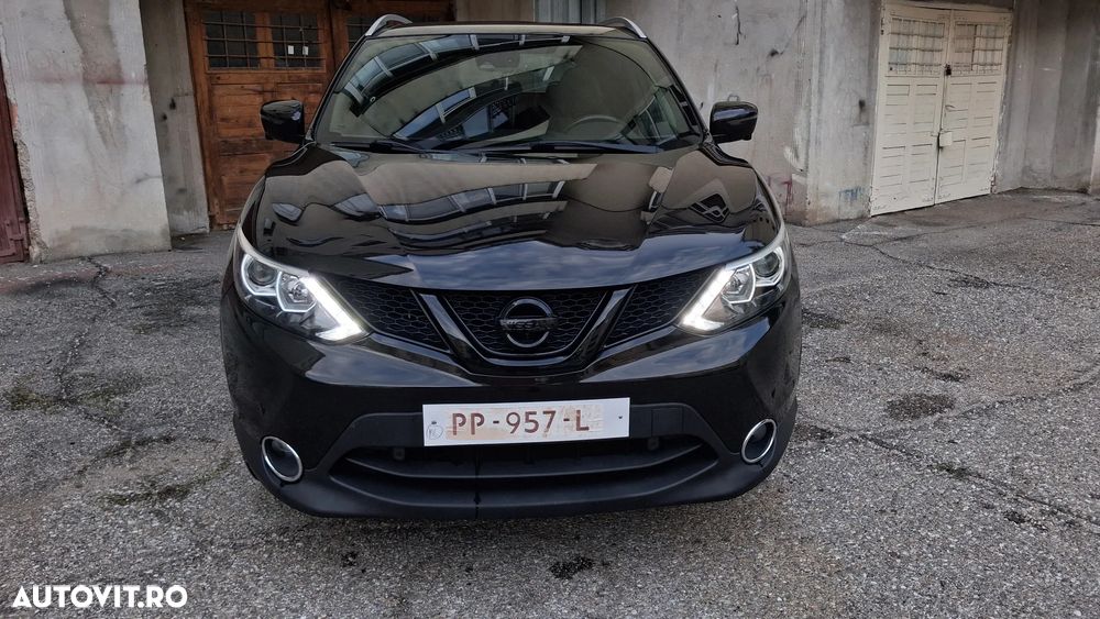 Nissan Qashqai 1.6 DIG-T TEKNA+ - 3