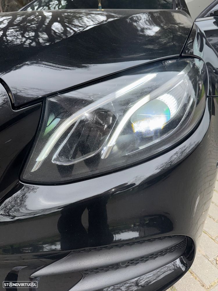 Mercedes-Benz E 300 de AMG Line - 21