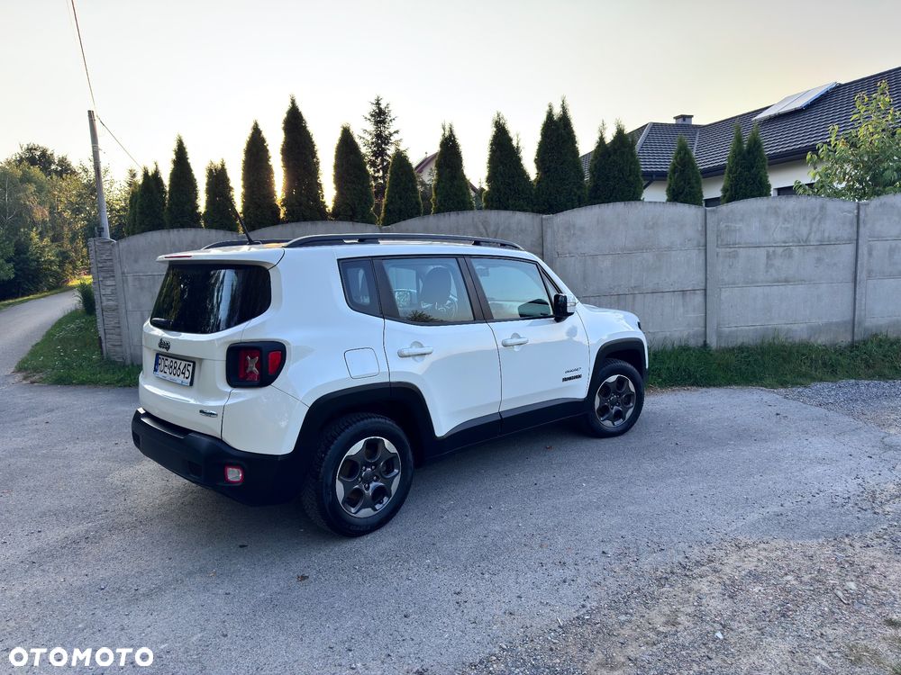 Jeep Renegade - 33