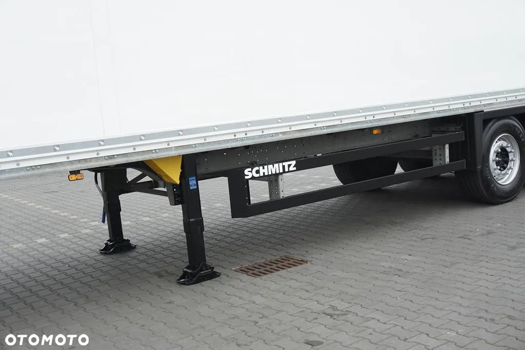 Schmitz Cargobull IZOTERMA / DOPPELSTOCK / ROLETA / OŚ PODNOSZONA - 17