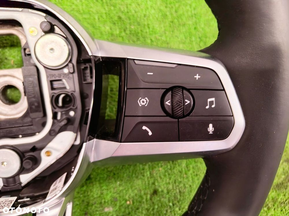 BMW X1 iX1 U11 KIEROWNICA M-PAKIET - 3