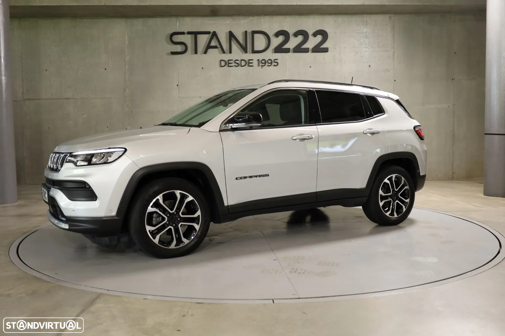 Jeep Compass 1.3 T Limited - 9