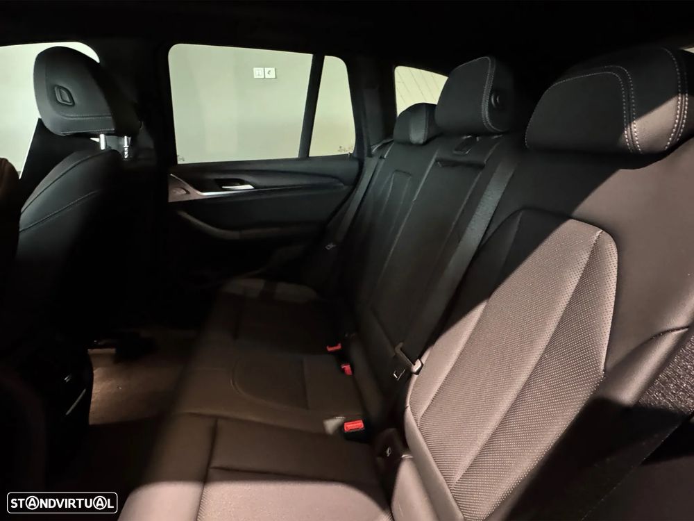 BMW X3 30 e xDrive Pack M - 13