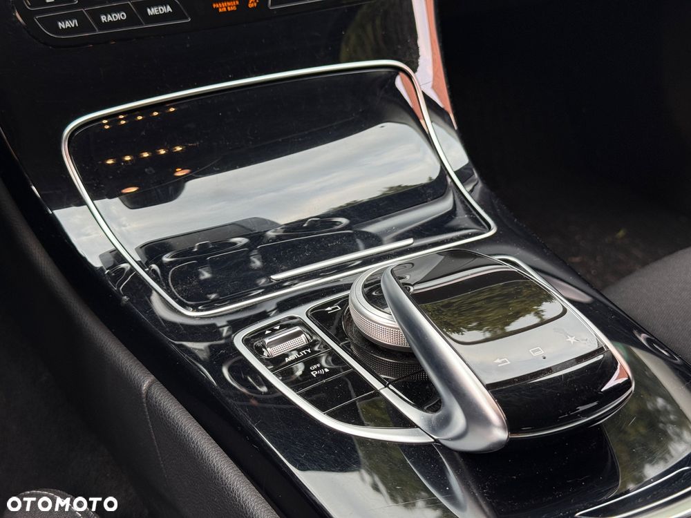 Mercedes-Benz Klasa C 200 7G-TRONIC Avantgarde - 26