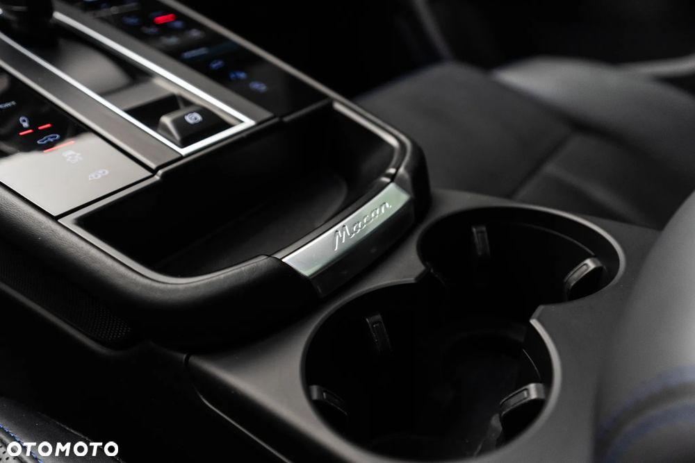 Porsche Macan S - 22