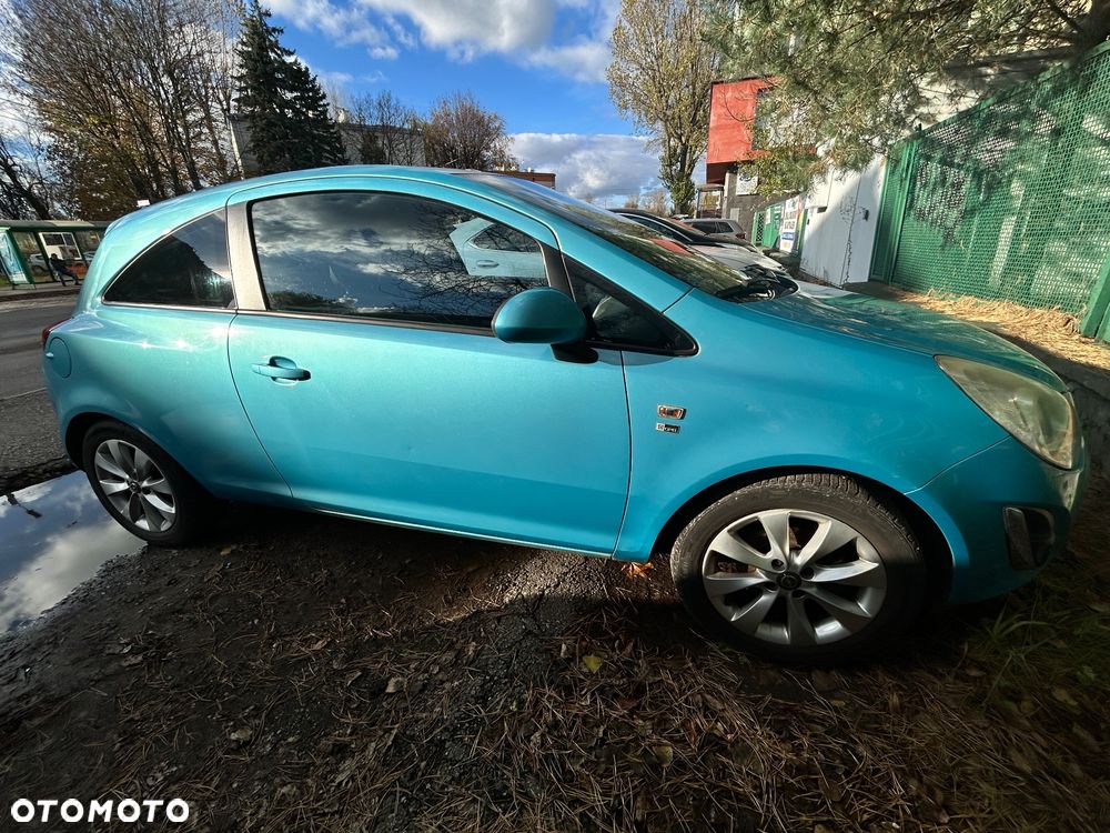 Opel Corsa 1.2 16V Edition 150 - 3