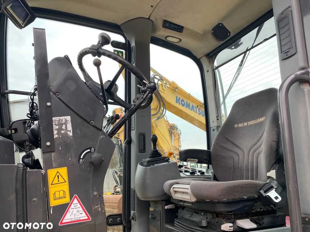 New Holland F156.7A, 10300 MTH, INSTALACJA DO NIWELACJI TRIMBLE 3D, Z NIEMIEC, NAPĘD 6X6, ZRYWAK, PRZEDNI PŁUG, - 12