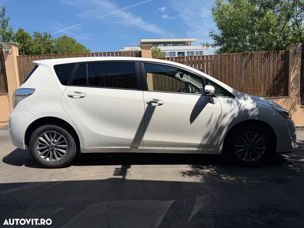 Toyota Verso 1.8 Valvematic Multidrive S Sol - 3