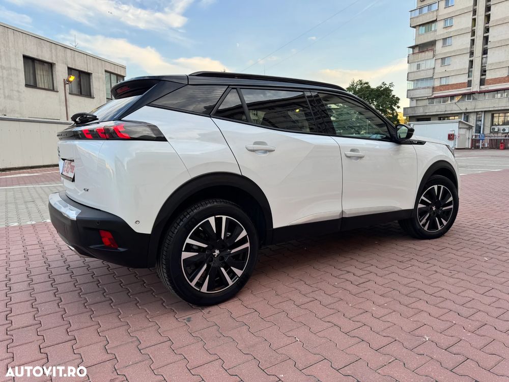 PEUGEOT 2008 2021 — imagine 8