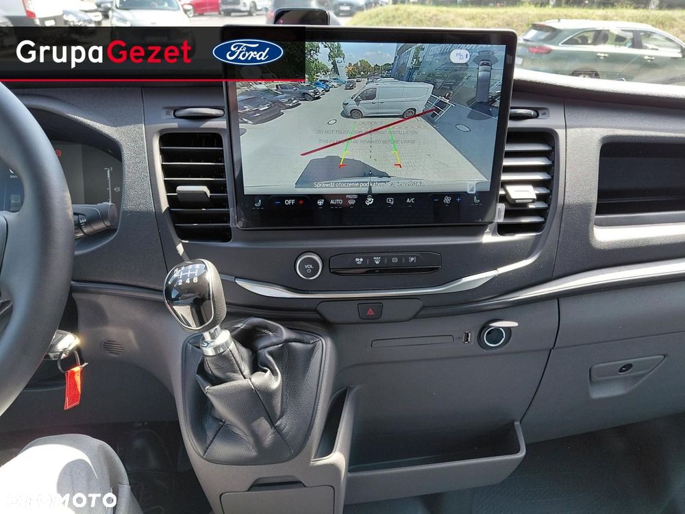 Ford Transit - 11