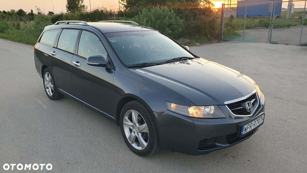 Honda Accord 2.0 Comfort - 2