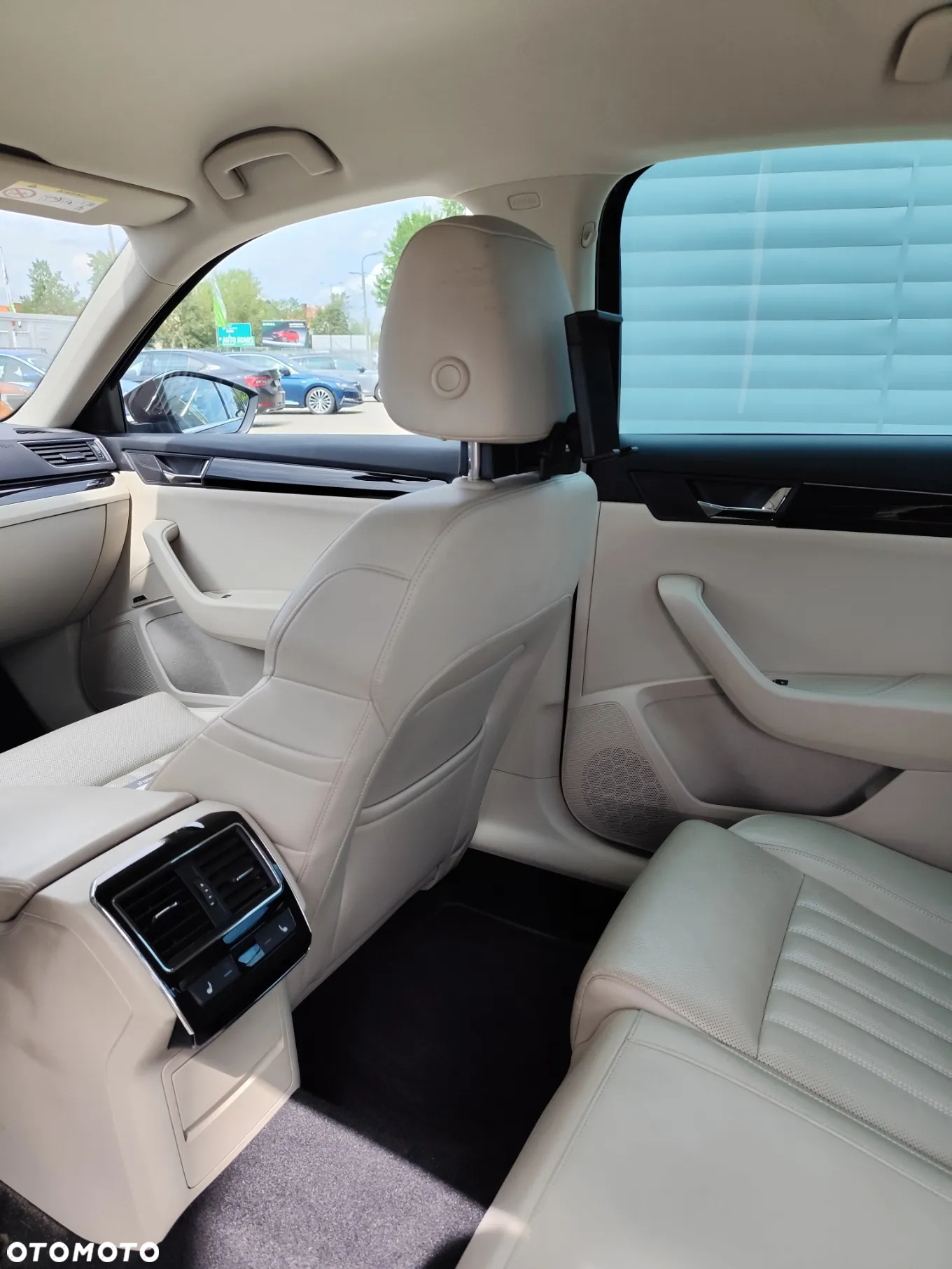 Skoda Superb 2.0 TDI 4x4 L&K DSG - 7
