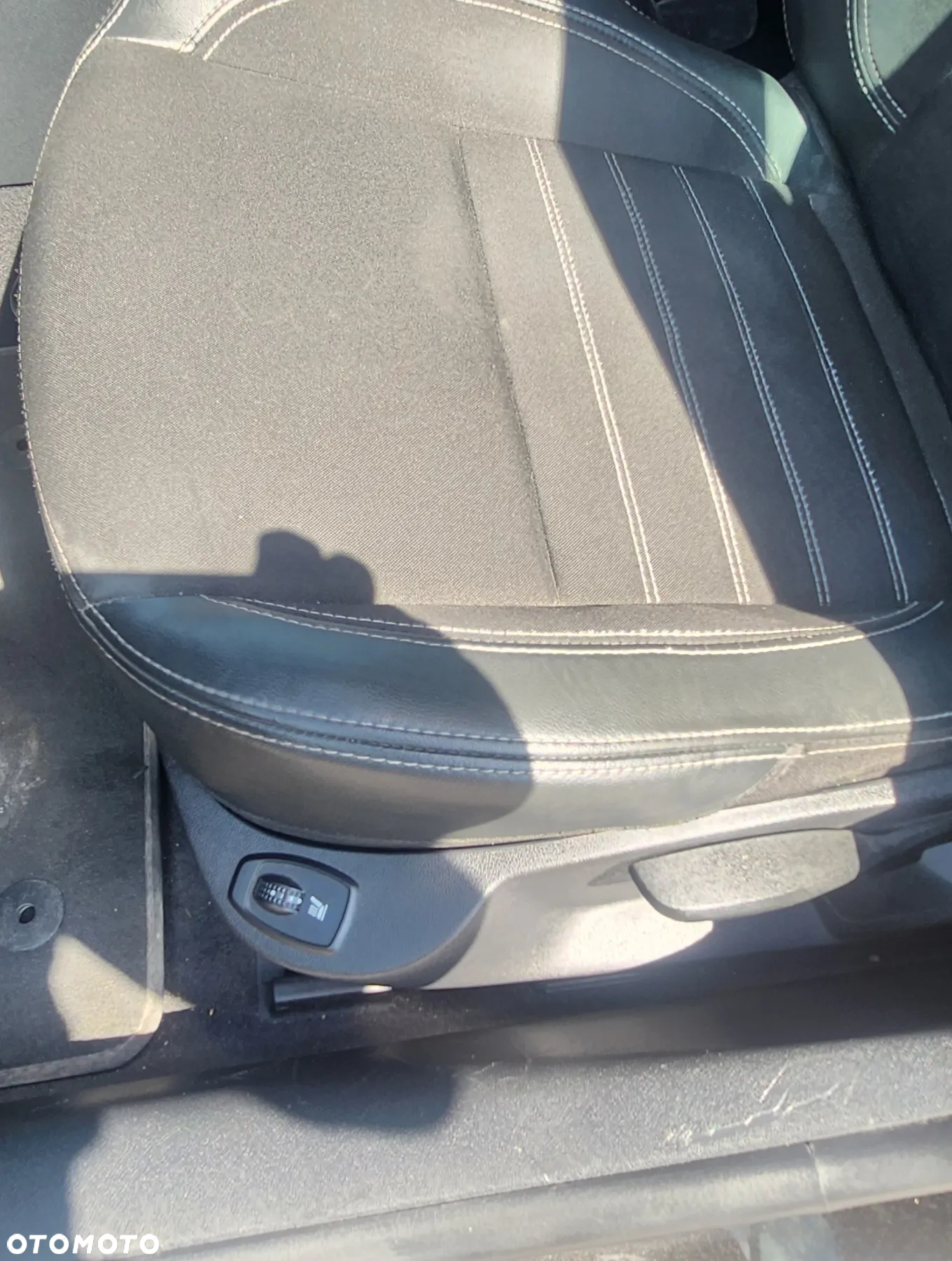 Renault Laguna Grandtour dCi 175 FAP Bose Edition - 21