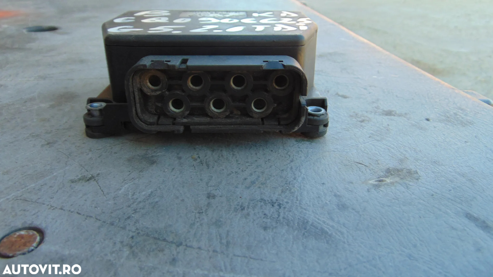 Distribuitor vacuum VW golf 5,vw jetta,audi A3 2004-2008 - 3