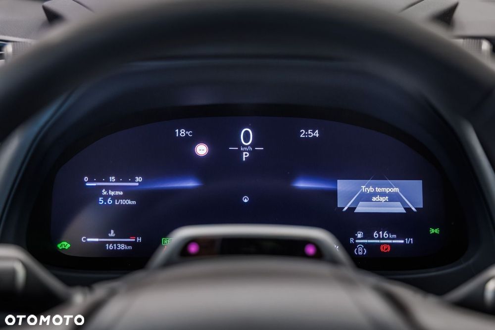 Lexus UX - 8