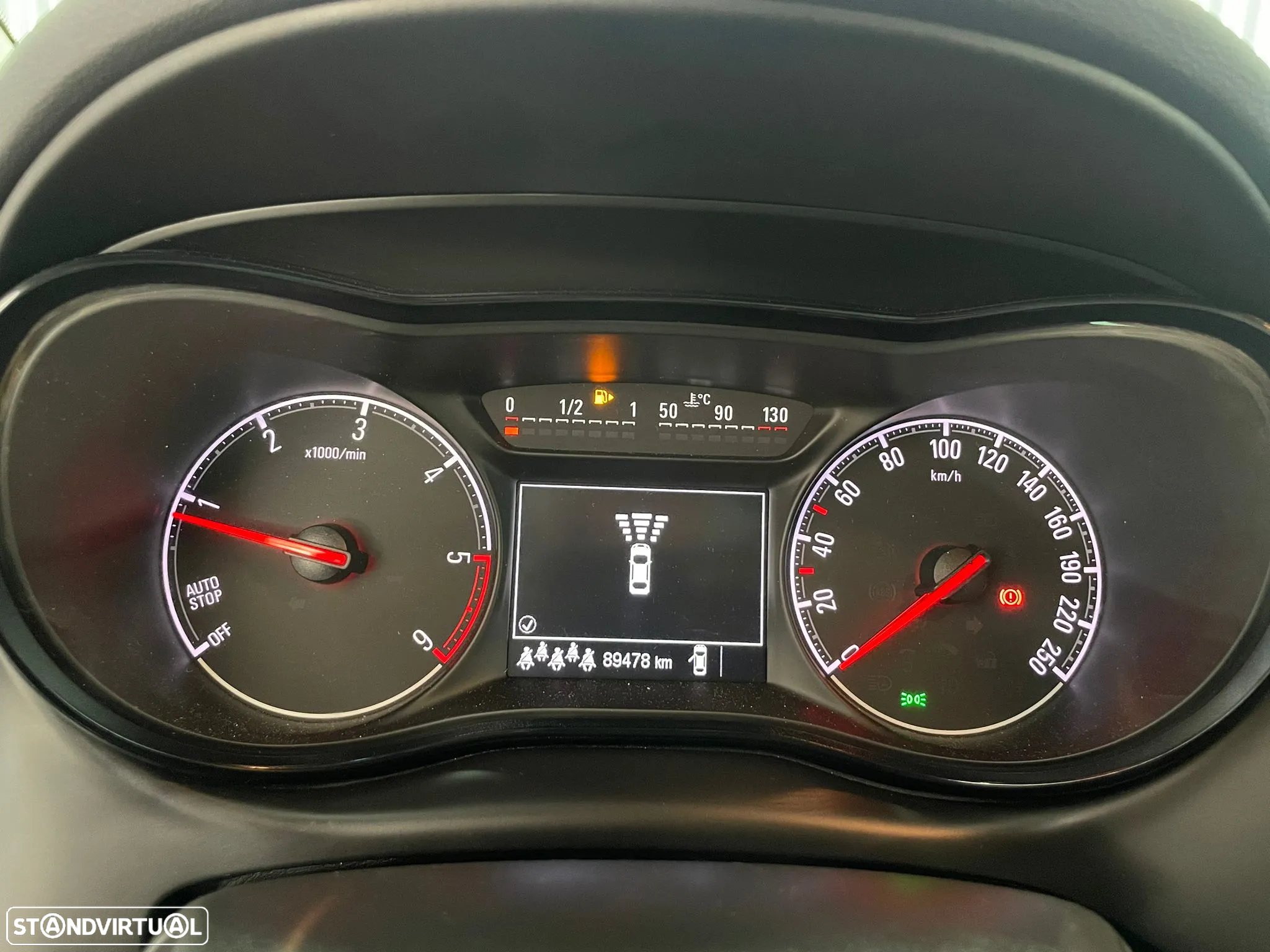 Opel Zafira 1.6 CDTi 120 Anos S/S - 20