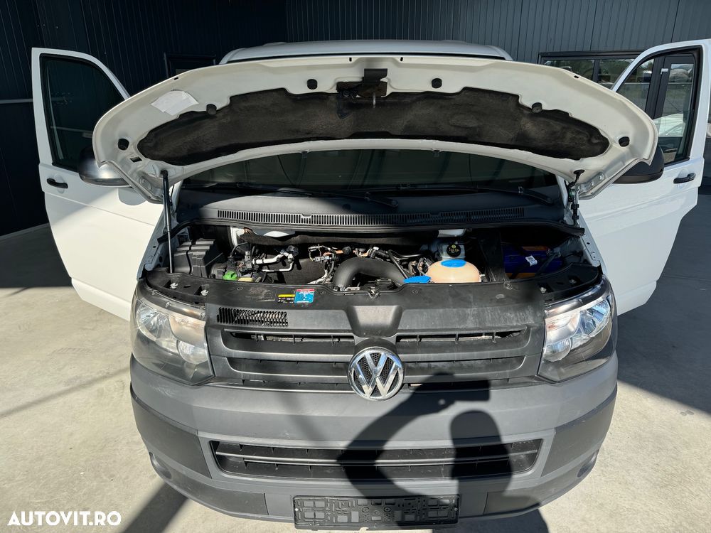 Volkswagen Transporter T5 - 18