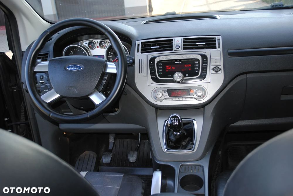 Ford Kuga 2.0 TDCi 4x4 Trend - 23