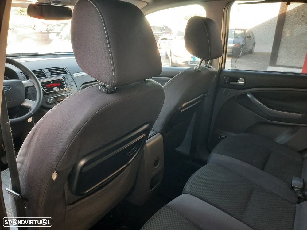 Ford C-Max 1.6 TDCi Titanium - 37