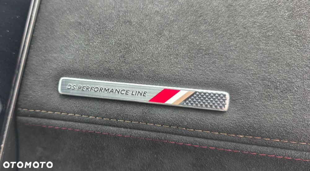DS Automobiles DS 7 Crossback 2.0 BlueHDi Performance Line + - 32
