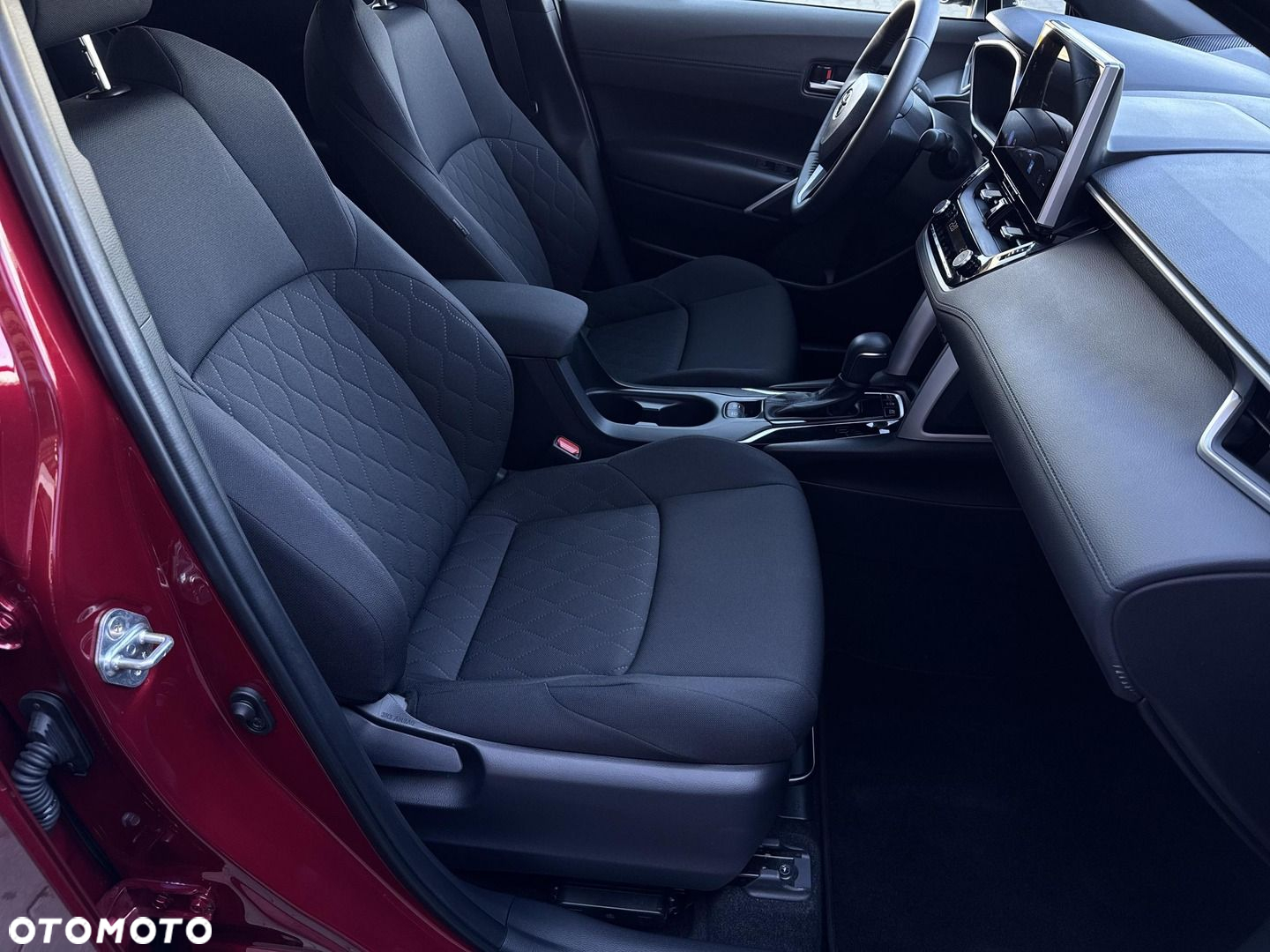Toyota Corolla Cross 2.0 Hybrid Style - 13