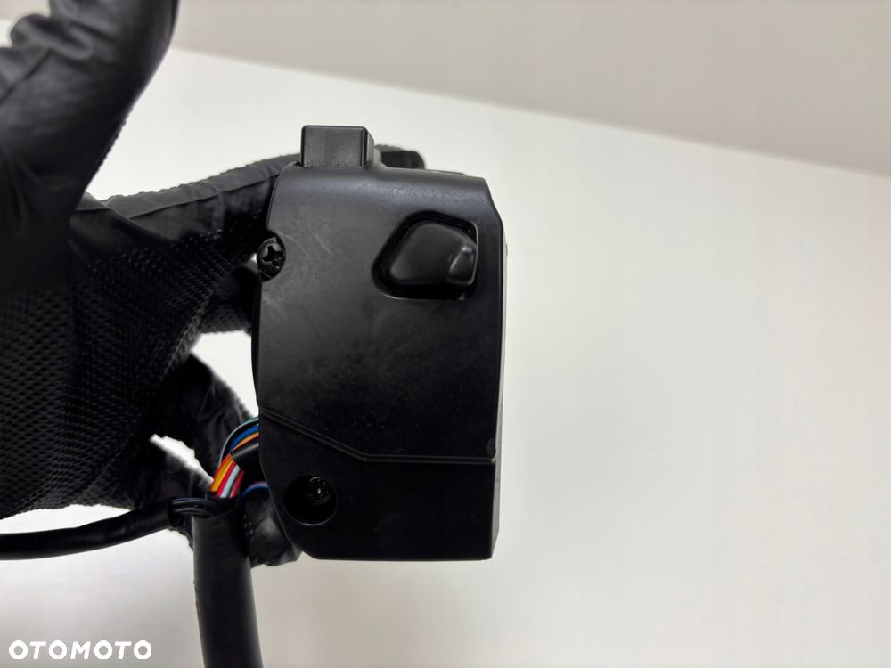 Lewy przełącznik Honda CBR 600RR PC69 2024- Oryginał - 6