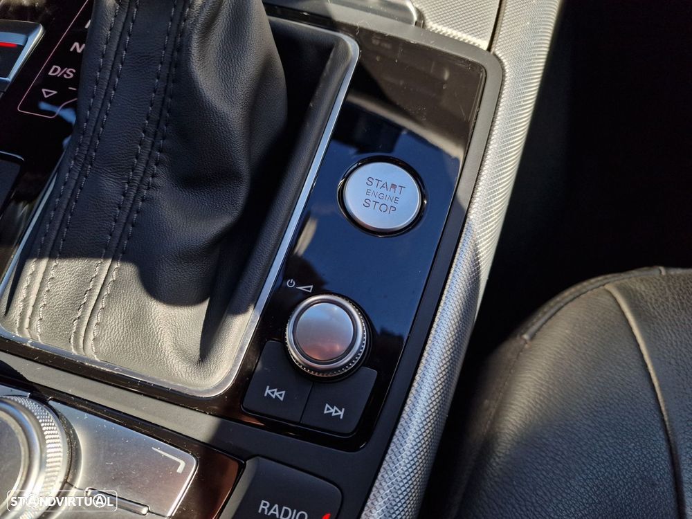 Audi A6 Allroad 3.0 TDi quattro S tronic - 35