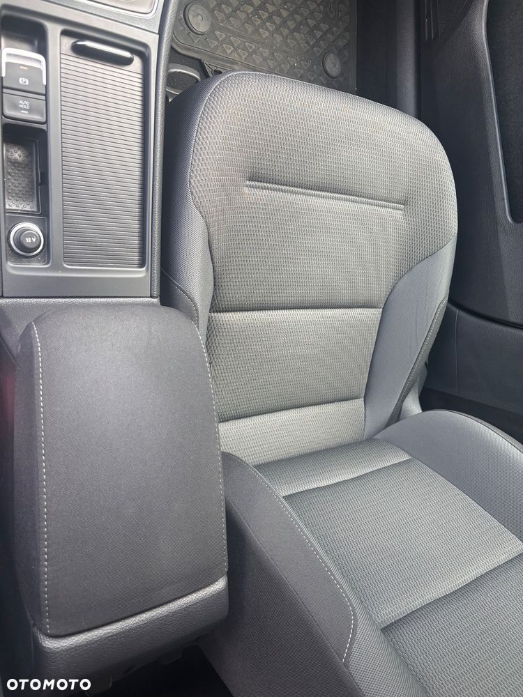 Volkswagen Golf 1.0 TSI Comfortline - 8