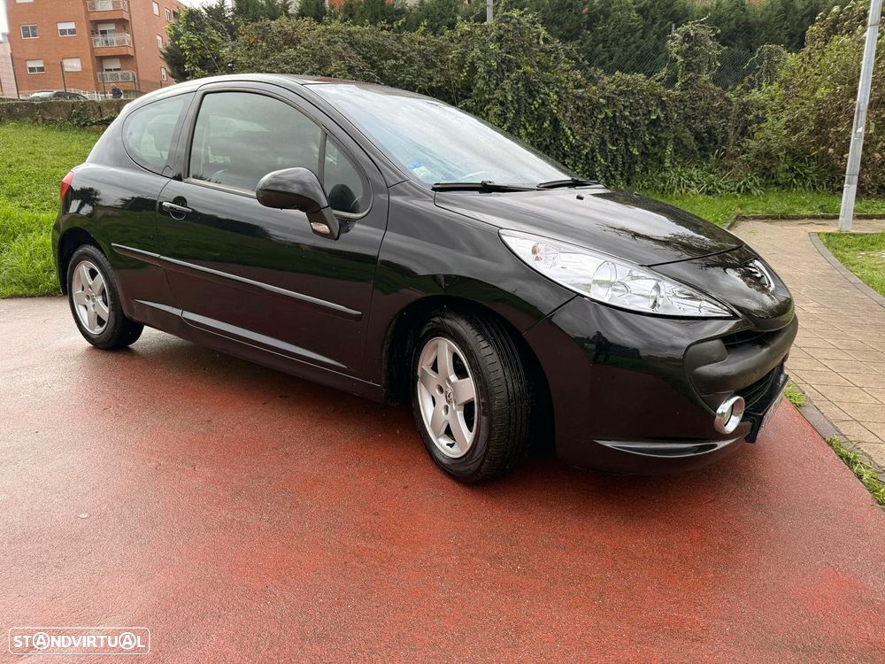 Peugeot 207 1.4 16V Sport - 2
