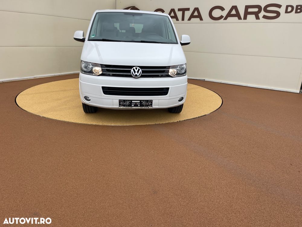 Volkswagen Caravelle - 1