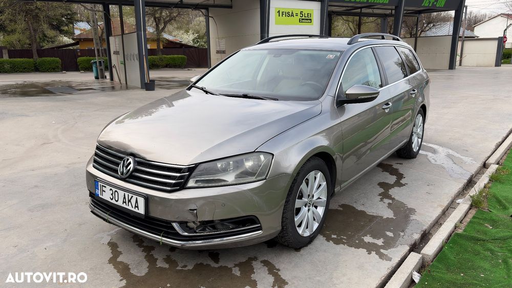 Volkswagen Passat 2.0 TDI Blue TDI DSG Comfortline - 3
