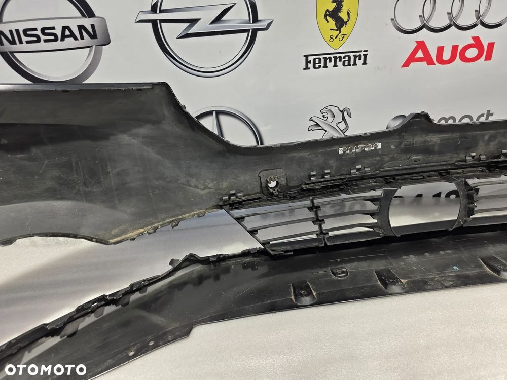 BMW G11 / G12 LIFT 19- ZDERZAK PRZEDNI PRZÓD NA 6xPDC + KRATKA ŚRODKOWA NR 51117475178 / 7475178 NR AUKCJI NZ2054 - 40