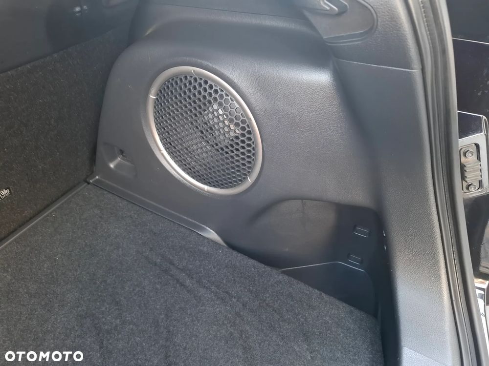 Mitsubishi Eclipse Cross 1.5 T GPF Invite Plus - 36